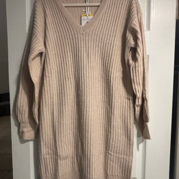 Jessica Simpson Dresses & Skirts - Jessica Simpson Beige Ribbed V-Neck Sweater Dress Mediun